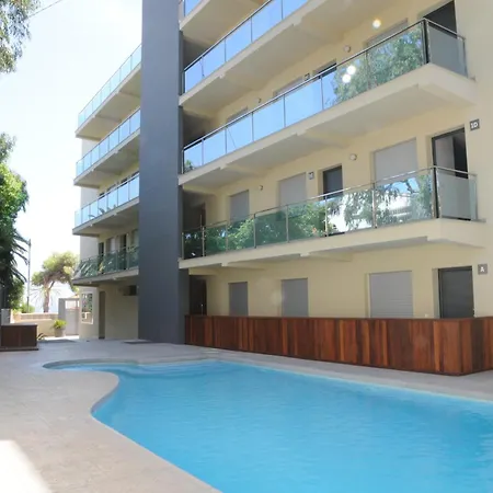Lejlighedshotel Bravosol 3*