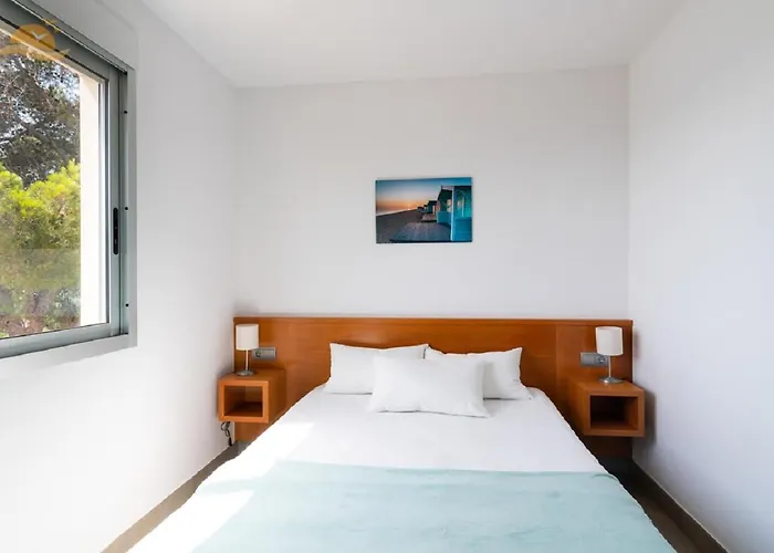 Bravosol Vyb Апарт-отель 3*