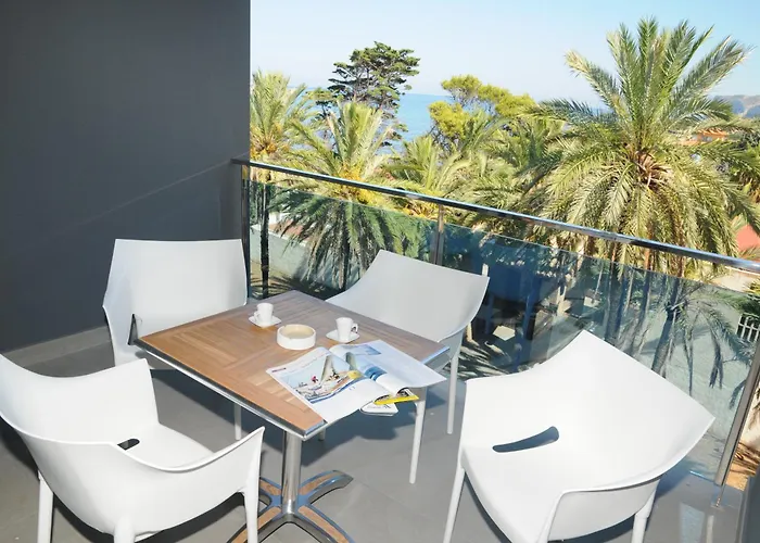 Lejlighedshotel Bravosol 3*